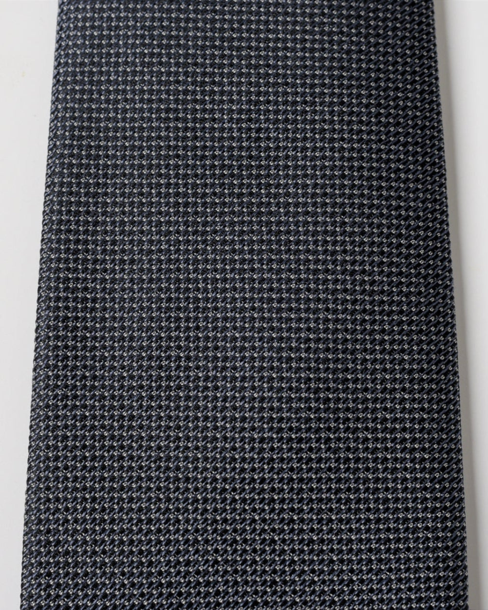 Elite Silk Tie Geometric Pattern Navy