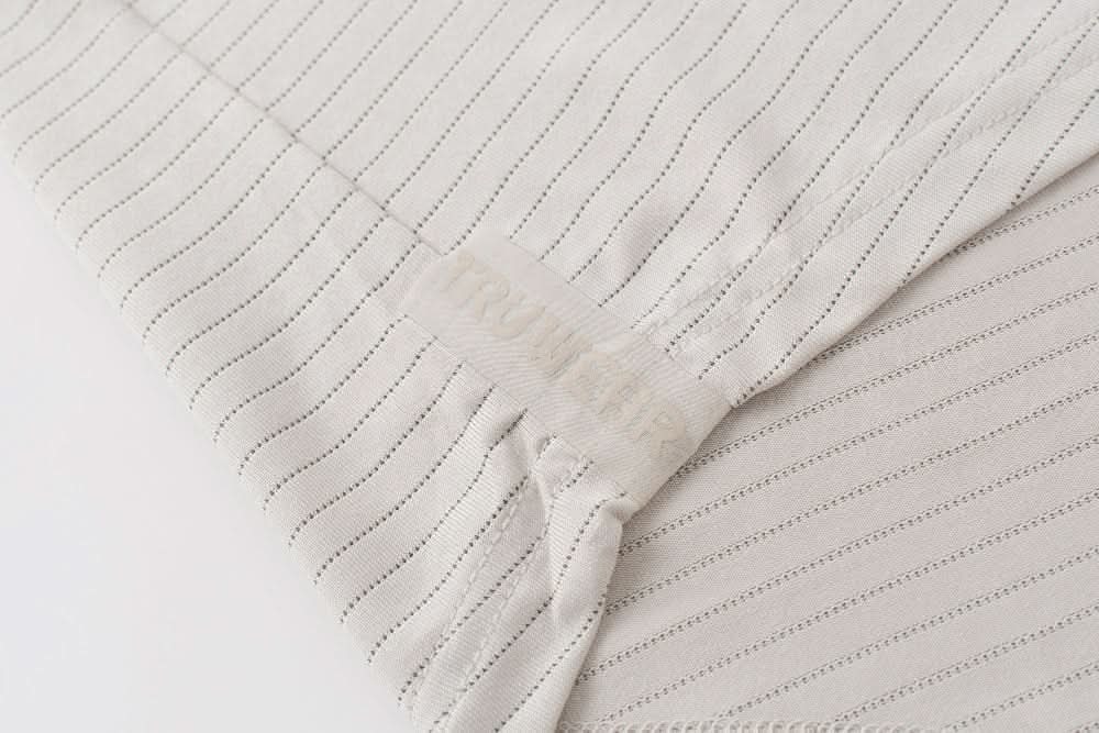 Hooded Cardinal Long Sleeve Cream Workout Shirt - Cardinal