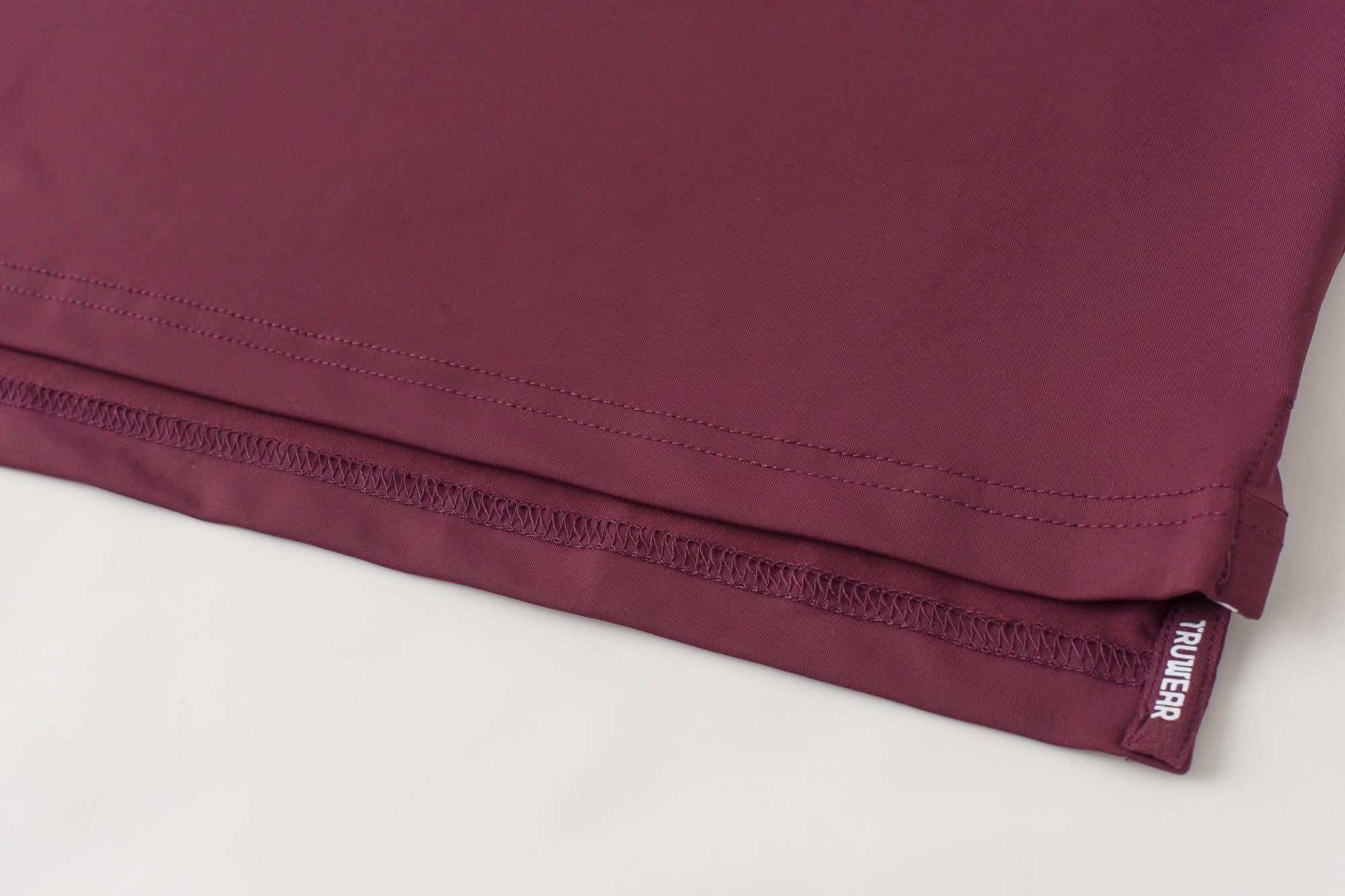 Crown Blade Polo Dark Cherry Hem