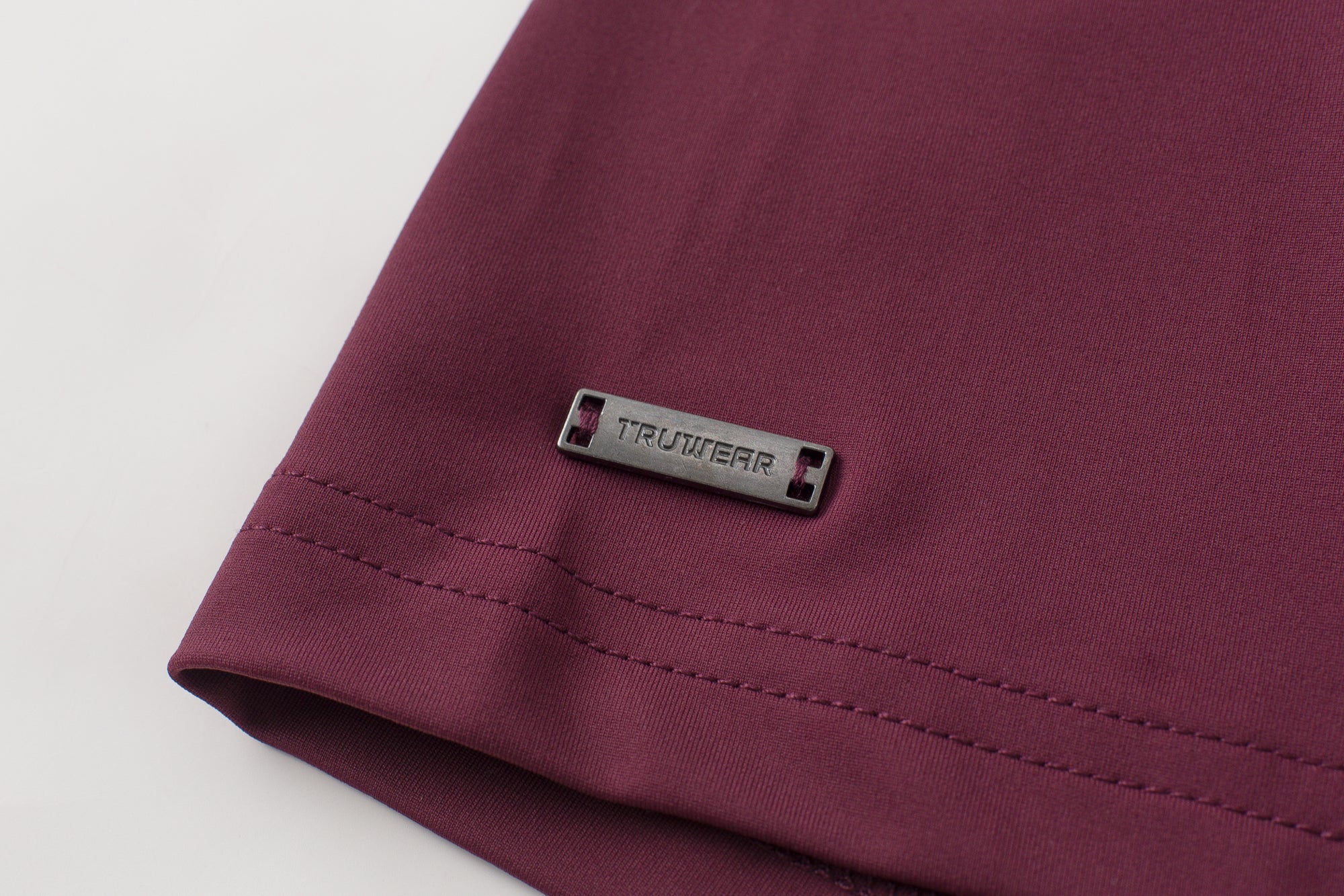 Crown Blade Polo Dark Cherry Tag