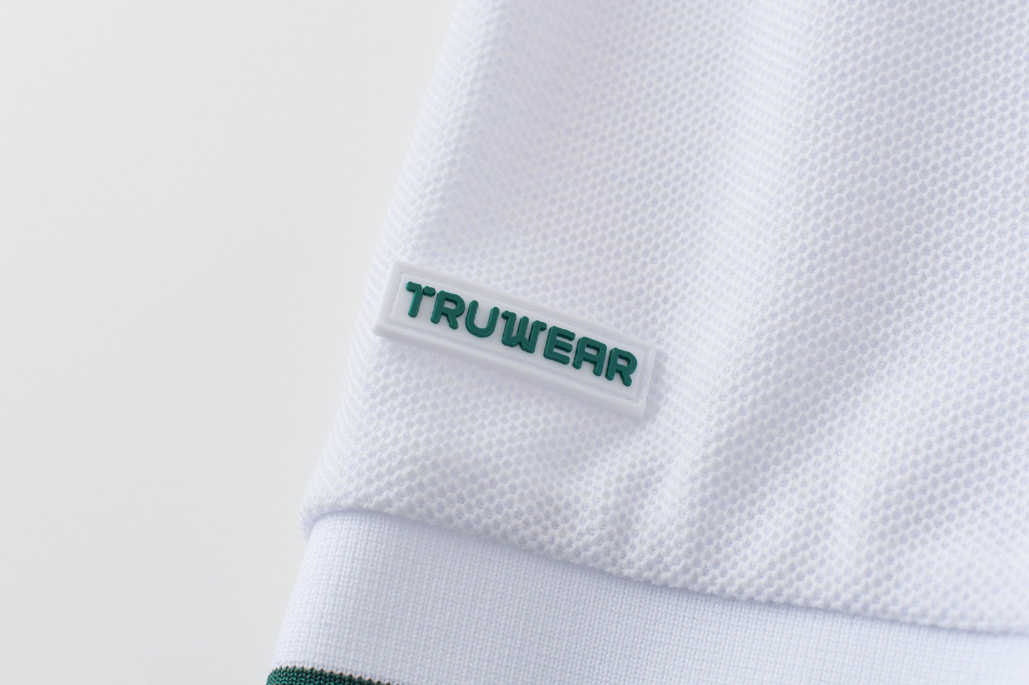 Vanguard Zip Polo White Tag