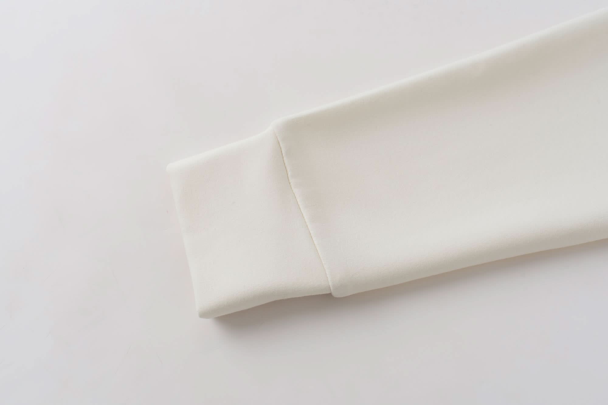  Scuba Hoodie Off White Sleeve