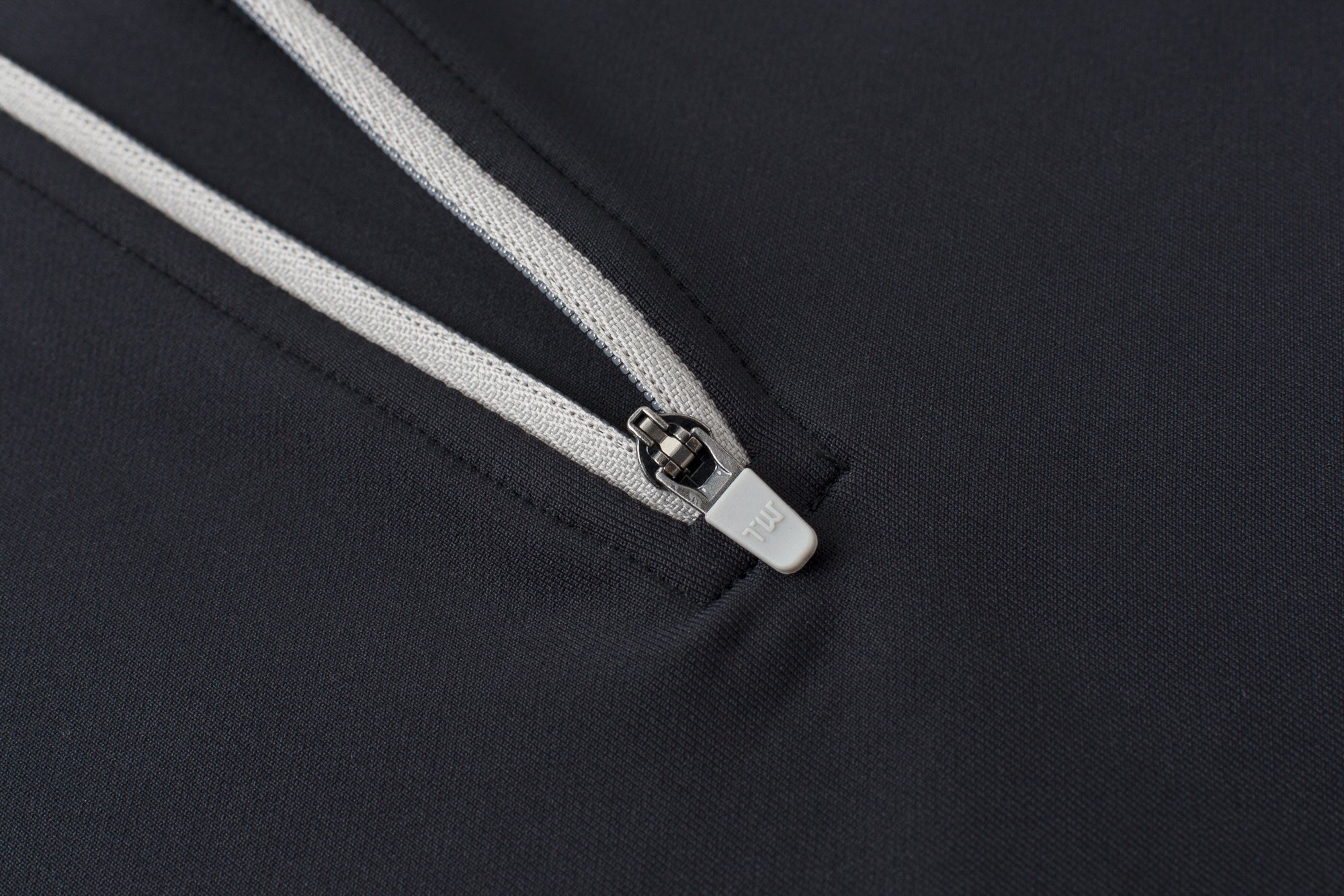 Vista Q-Zip Black - Black